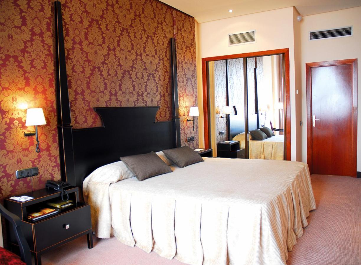 Velada Mérida Zimmer foto